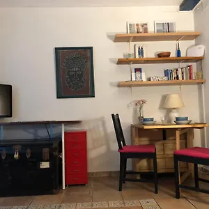https://estudio-casco-antiguo-tarragona.top-hotels-tarragona.com